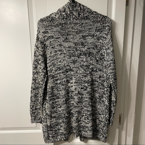 Sweet Rain Black & Ivory Marled Long Cardigan Sweater with pockets. Size Medium - Picture 7 of 8